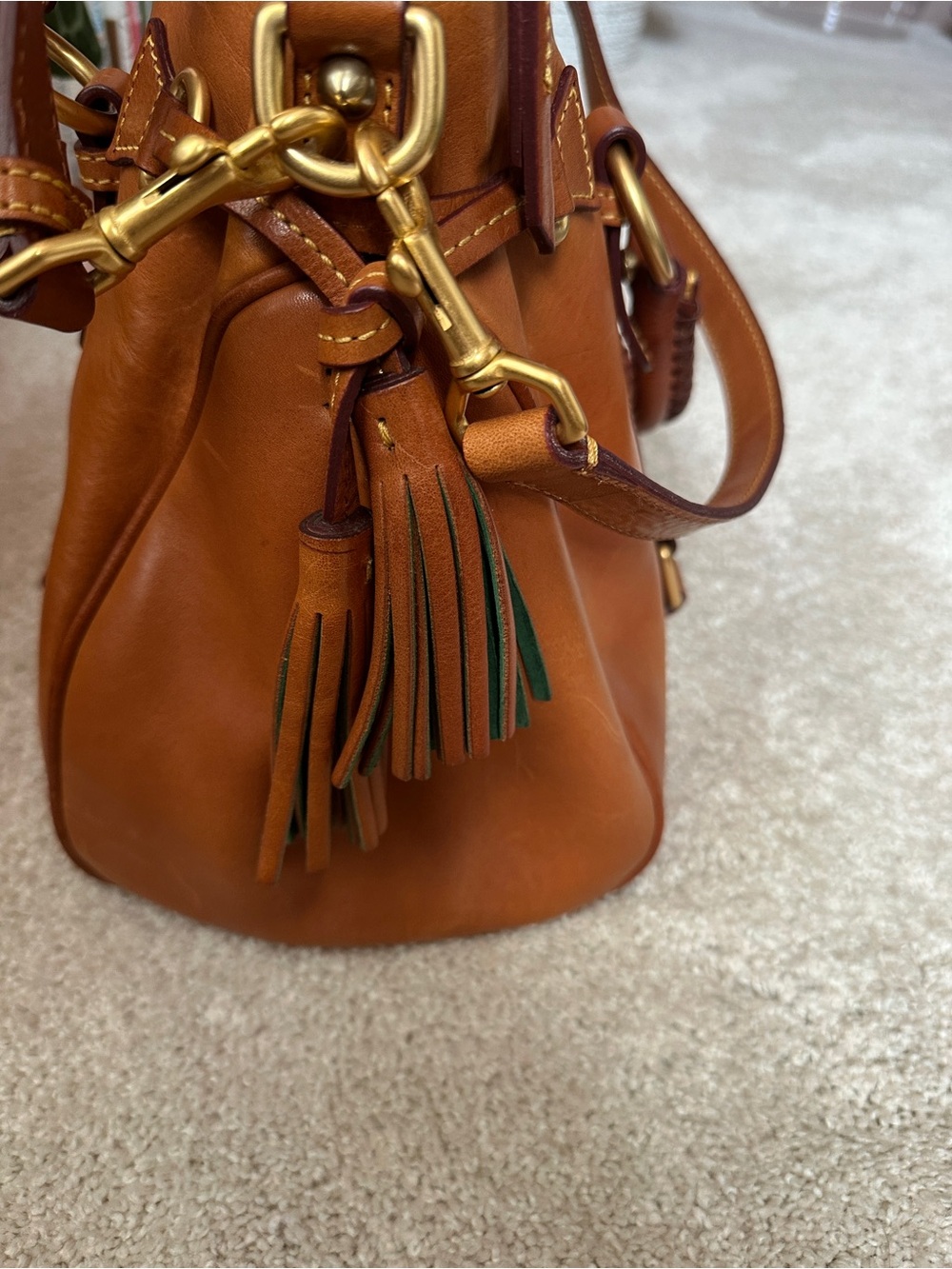 GUC 15” Large Dooney & Bourke Florentine Leather Satchel - Picture 7 of 16